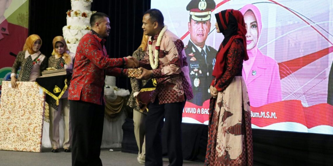 KENAL- PAMIT KAPOLRES CIREBON KOTA DIHADIRI KETUA DAN ANGGOTA DPRD KOTA CIREBON