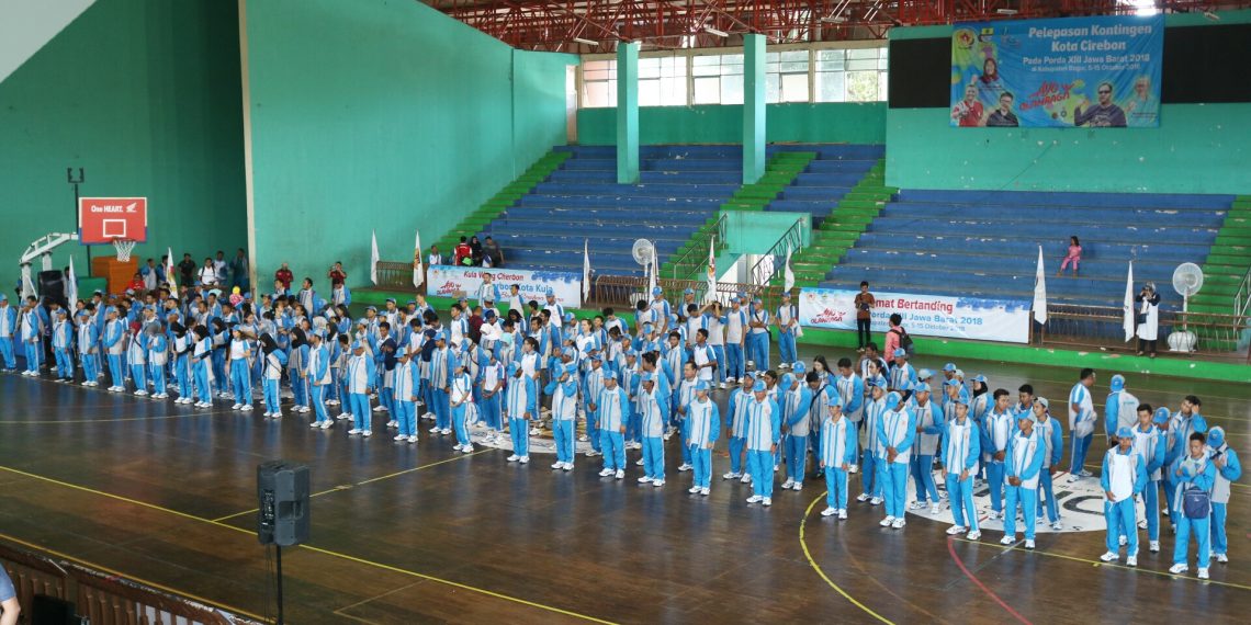 Pelepasan Kontingen Kota Cirebon untuk PORDA ke XIII Jawa Barat dihadiri Perwakilan DPRD Kota Cirebon