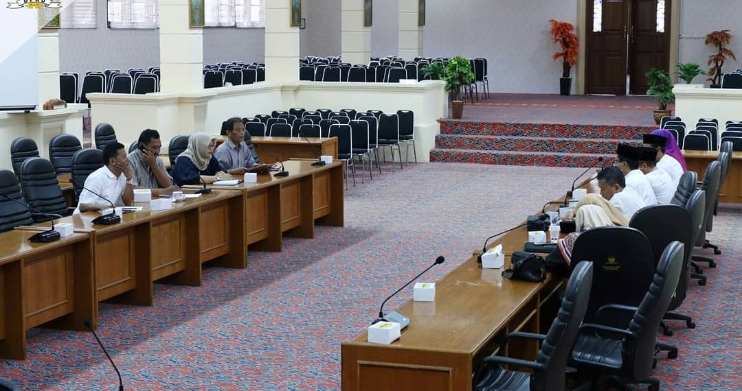 Komisi III DPRD Kota Cirebon adakan rapat Kerja terkait penyelenggaraan BPJS di Kota Cirebon