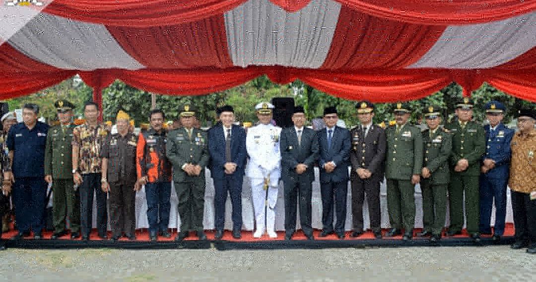 Hari Pahlawan sebagai momentum untuk lebih mempelajari dan memahami tentang sejarah bangsa Indonesia