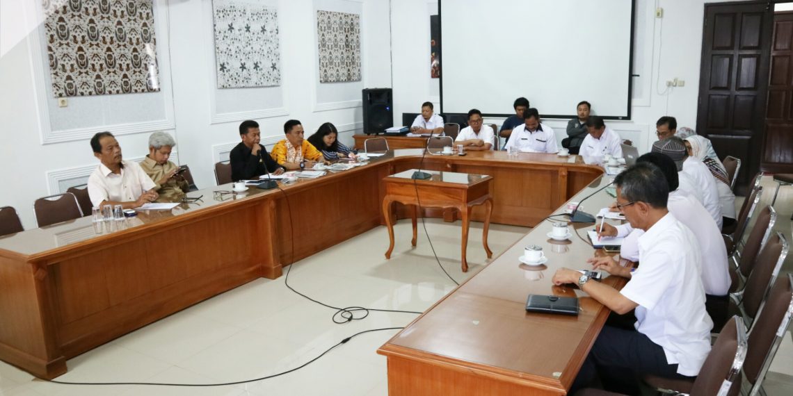 Komisi III DPRD Kota Cirebon meminta agar dilibatkan dalam PPDB 2019