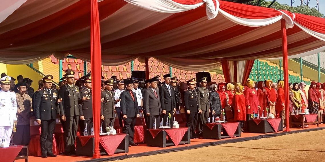 Upacara Hari Ulang Tahun Ke-74 TNI