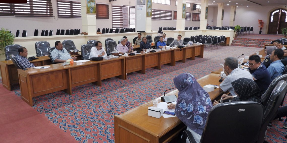 DPRD Fasilitasi Penyelesaian Persoalan Retribusi di TPI Kejawanan
