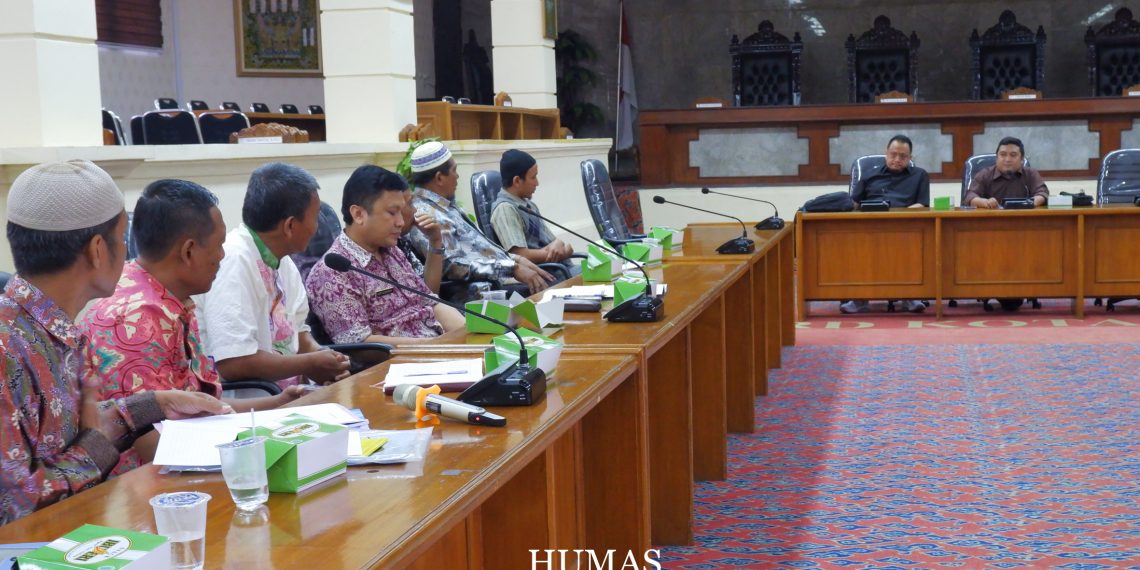 DPRD Minta Pemkot Tegas Sikapi Keluhan Warga soal Tower