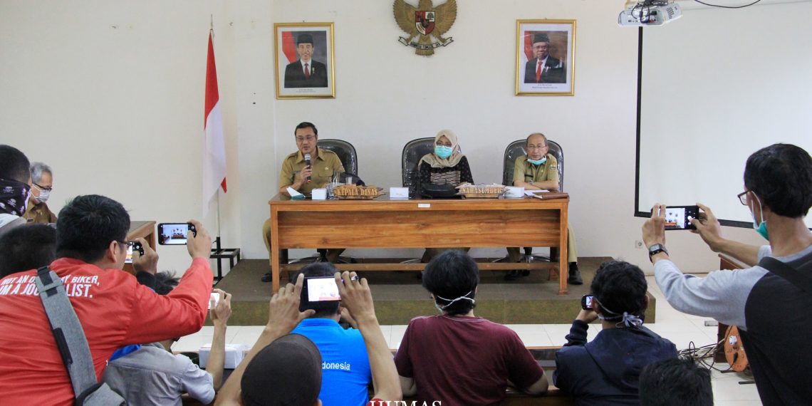 Konferensi Pers Penanganan Covid -19