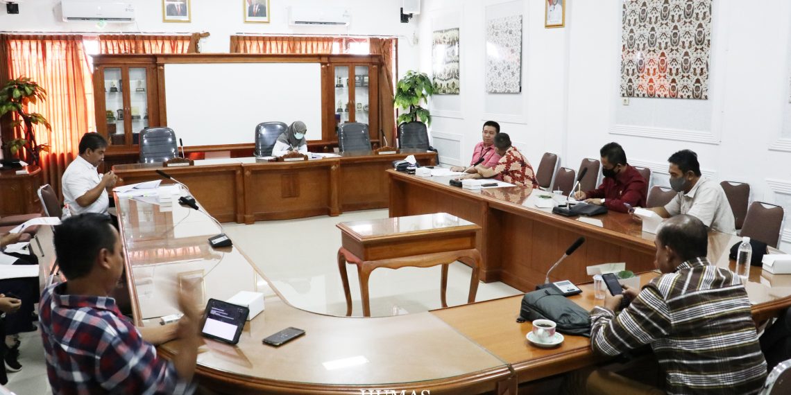 Rapat Pimpinan DPRD dan Ketua Fraksi