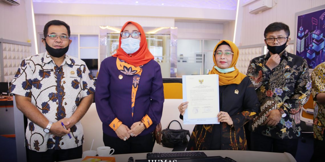 Galeri Foto Kegiatan Pimpinan DPRD