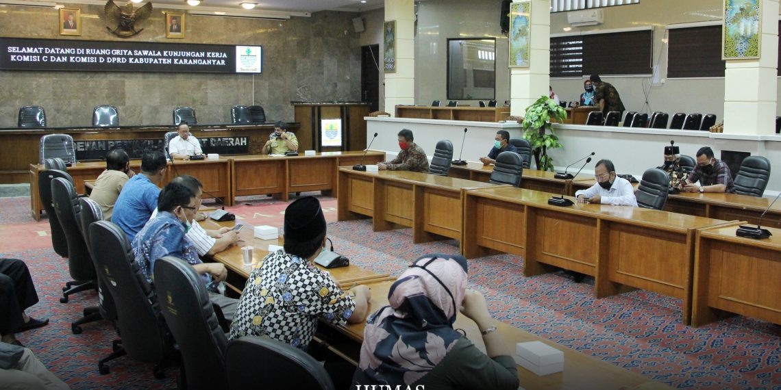 Galeri Foto Penerimaan Tamu DPRD Kabupaten Karanganyar