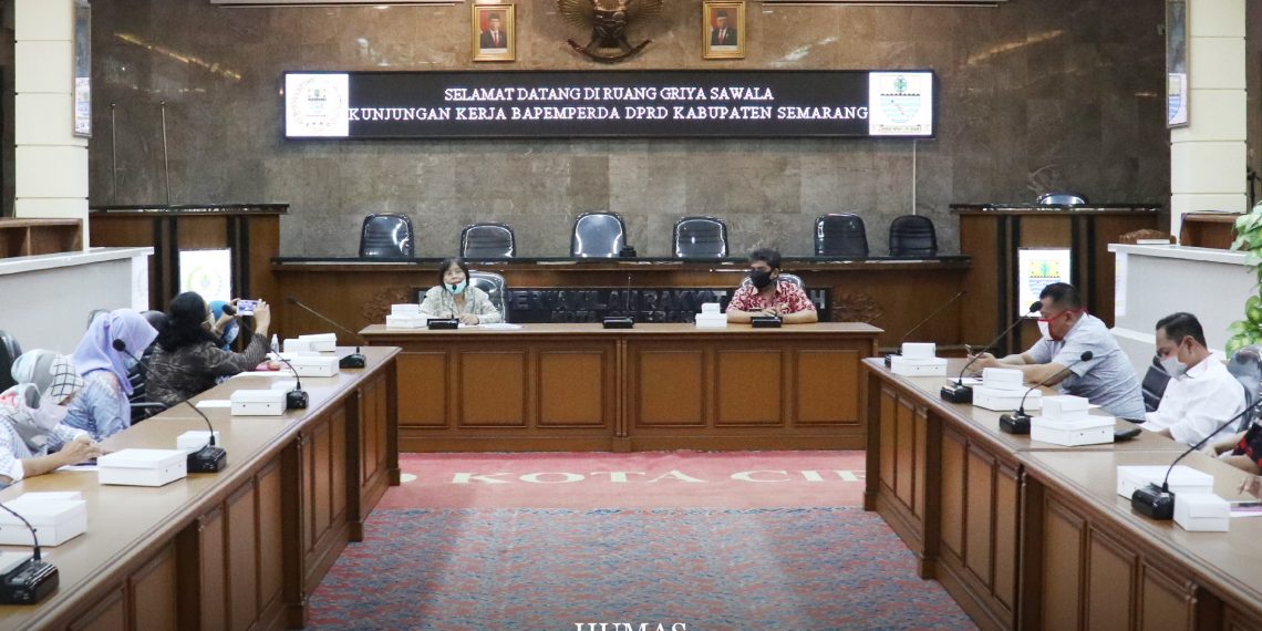 Galeri Foto Kegiatan Penerimaan Tamu Dari Bapemperda Kabupaten Semarang