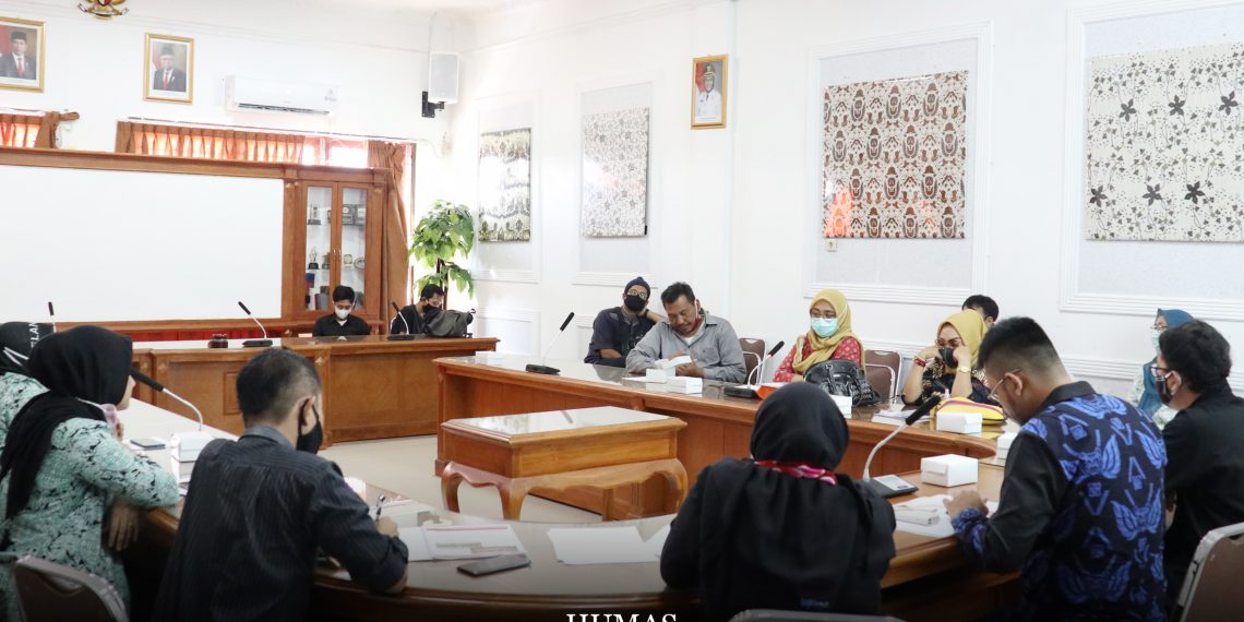 Pelaku Jasa Resepsi Pernikahan Sampaikan Aspirasi ke DPRD