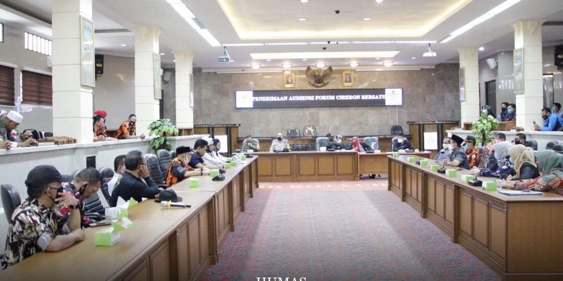 DPRD Kota Cirebon Terima Aspirasi Penolakan RUU HIP