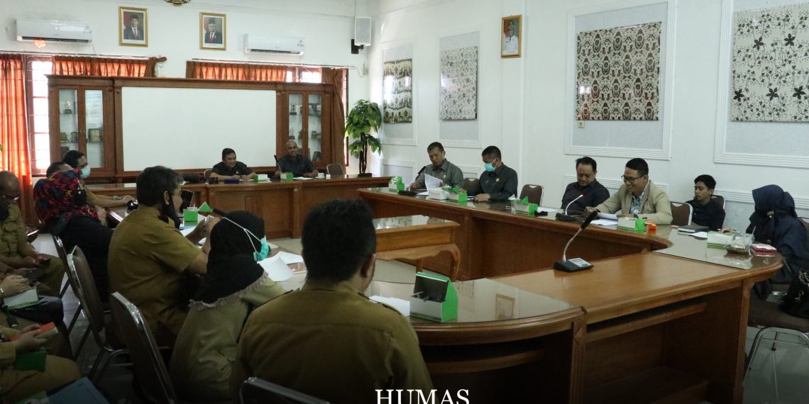 Galeri Foto Kegiatan Rapat Komisi 1