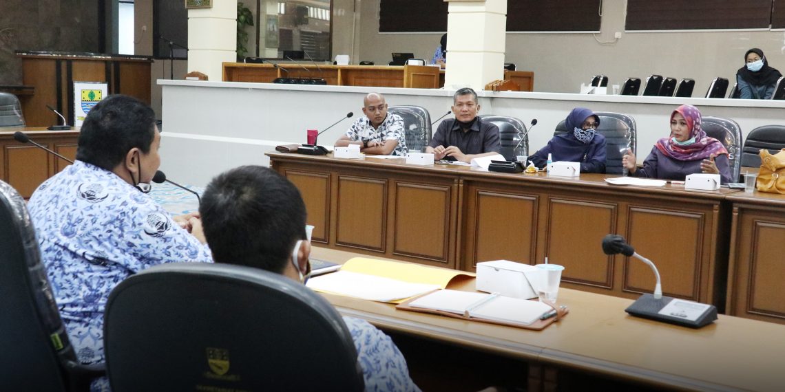 Komisi I Soroti Iklim Investasi dan Layanan Perizinan