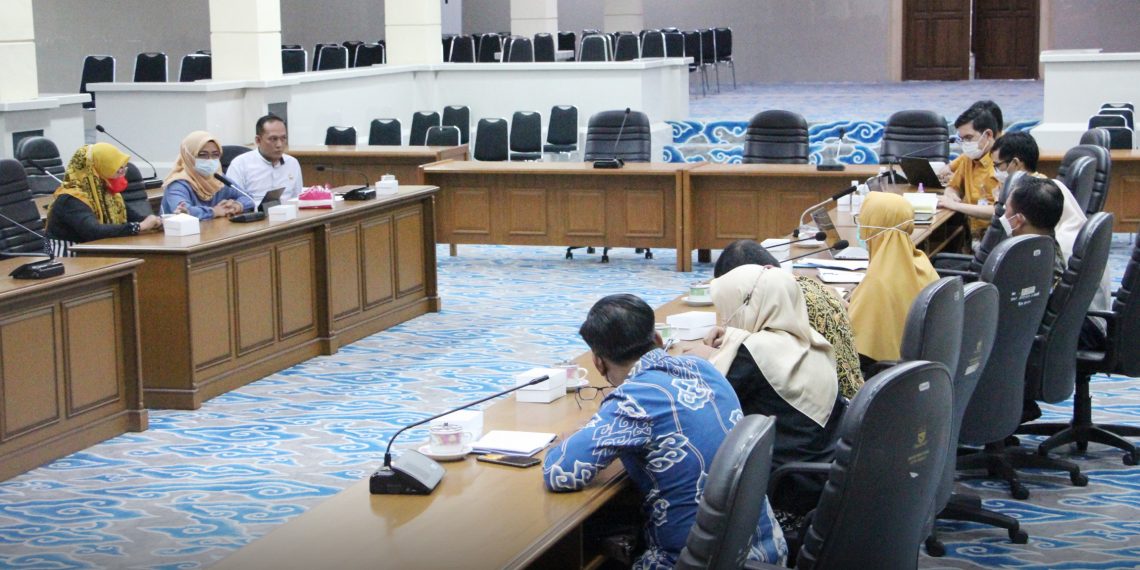 Kejar Target UHC 100 Persen, Komisi III Dorong Percepatan Validasi Kepesertaan JKN-KIS