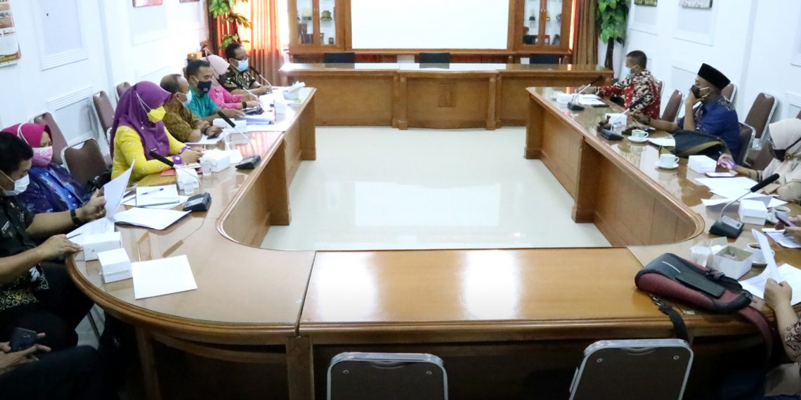 Komisi I Beri Empat Rekomendasi untuk Renja 2022 DPMPTSP