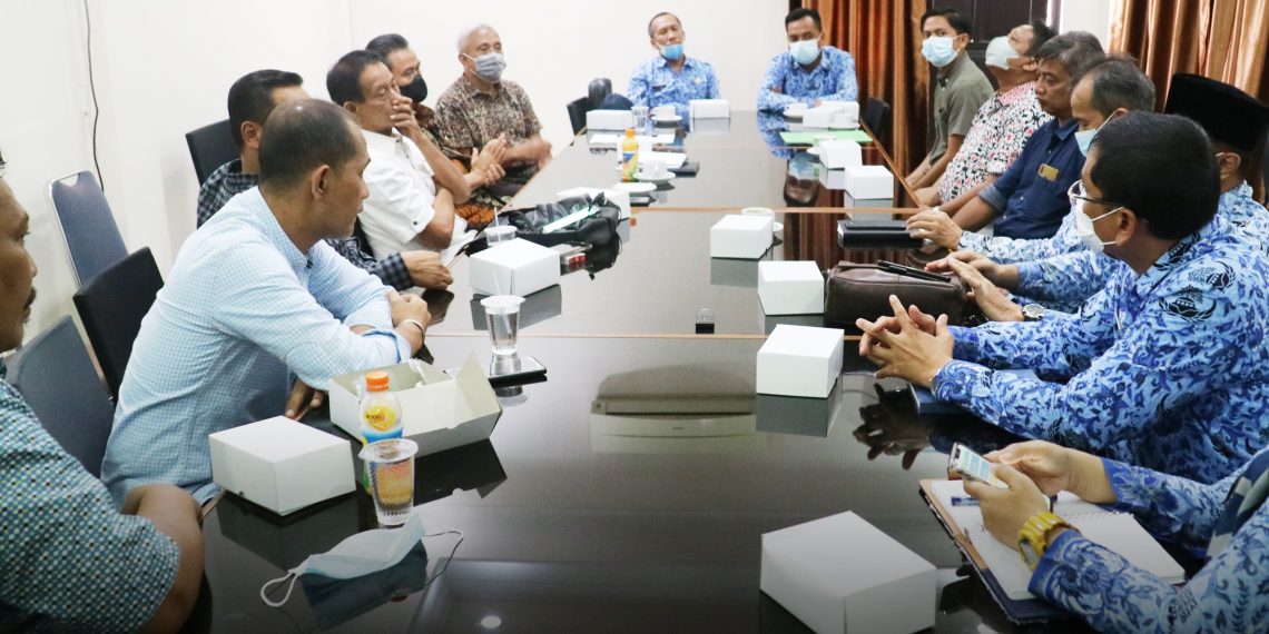 Pertegas Regulasi Reklame, Komisi II Dorong Pembentukan Perwali