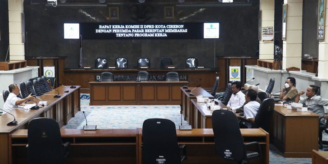 Rapat Bersama Perumda Pasar, Komisi II Singgung Soal PAD dan Penambahan Pasar Baru