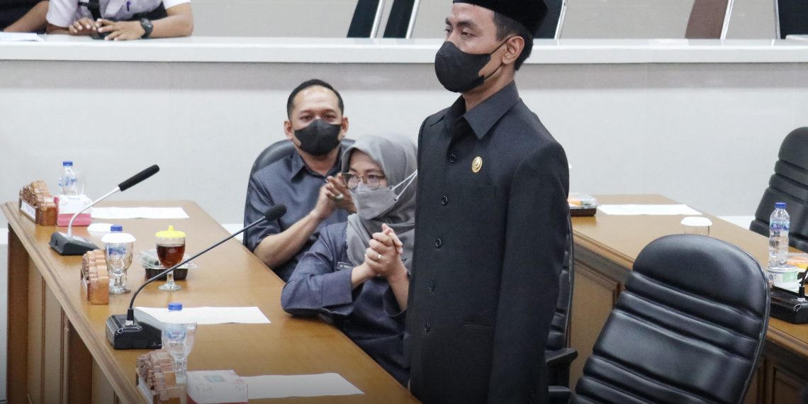 Melalui Rapat Paripurna, Setujui Usulan Pergantian Ketua DPRD