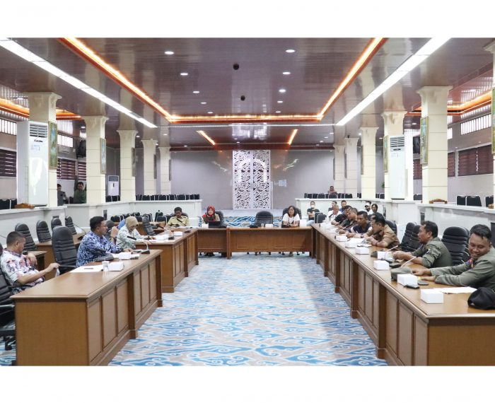 Komisi I Fasilitasi Warga yang Tagih Kompensasi Pemilik Tower