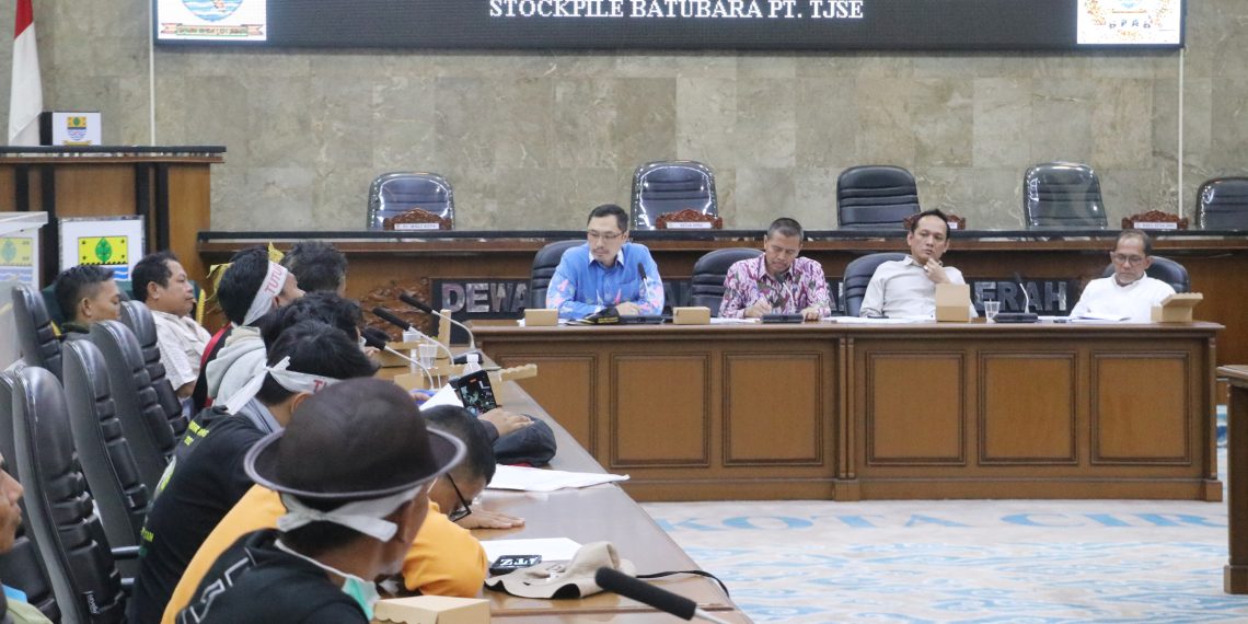 Stockpile Batu Bara Masih Beroperasi, DPRD Beri Peringatan Keras kepada PT TJSE