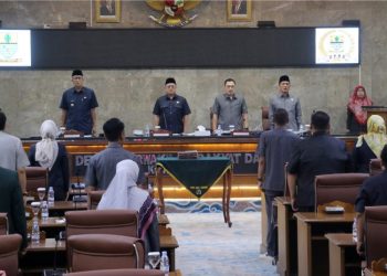 Fraksi-Fraksi DPRD Kota Cirebon Setujui Tiga Raperda Usulan Eksekutif