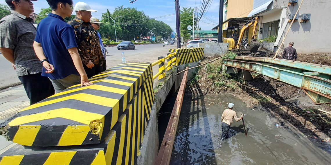 Akses Alat Berat Kunci Normalisasi Sungai Lebih Luas