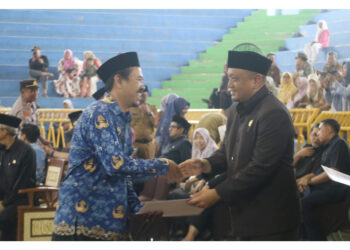 Ketua DPRD Apresiasi Pelantikan 668 PPPK/CPNS Tahun 2024 Kota Cirebon Lebih Cepat