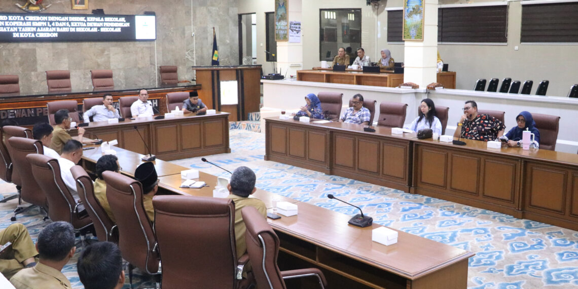 Komisi III DPRD Kota Cirebon Minta Kebijakan Sekolah Tak Sesuai Aturan dan Kesepakatan Orang Tua Dihentikan
