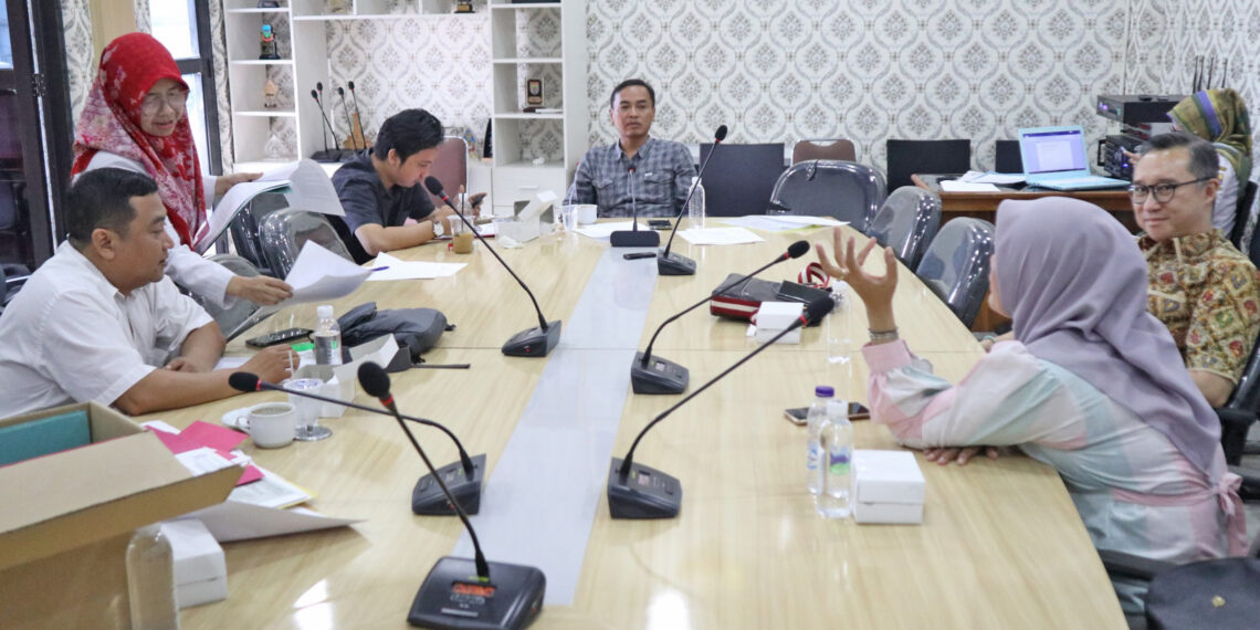 Komisi I DPRD Cirebon Bentuk Tim Uji Kepatutan Calon Anggota KI 2025-2029