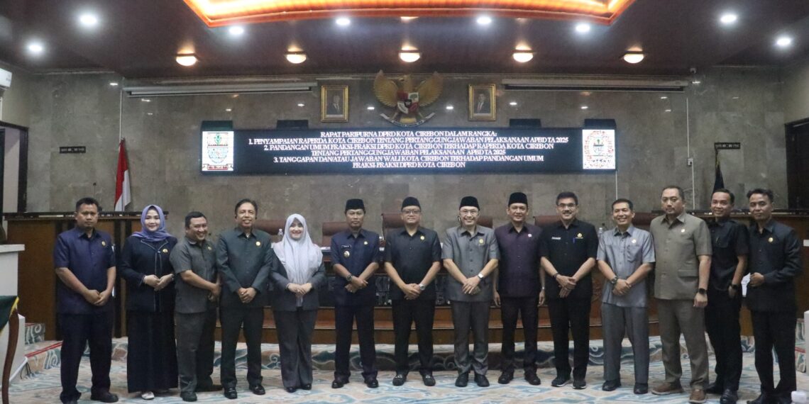 Fraksi-fraksi DPRD Kota Cirebon Sampaikan Pemandangan Umum Pertanggungjawaban ABPD 2025
